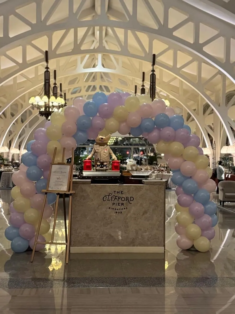 Pastel balloon arch at an elegant venue