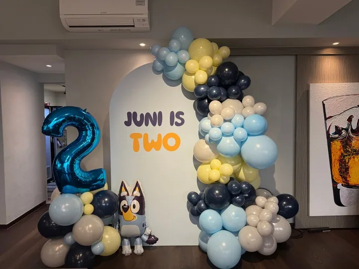 Balloon wall for a second birthday