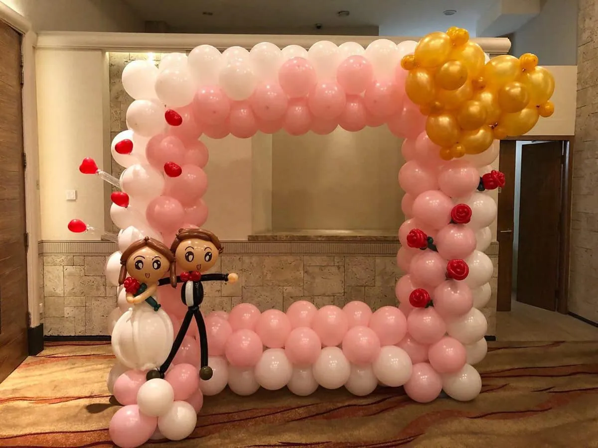 Customized Photo Frame Arch