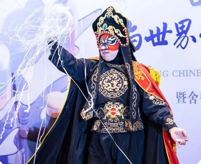 Oriental Mask Changing